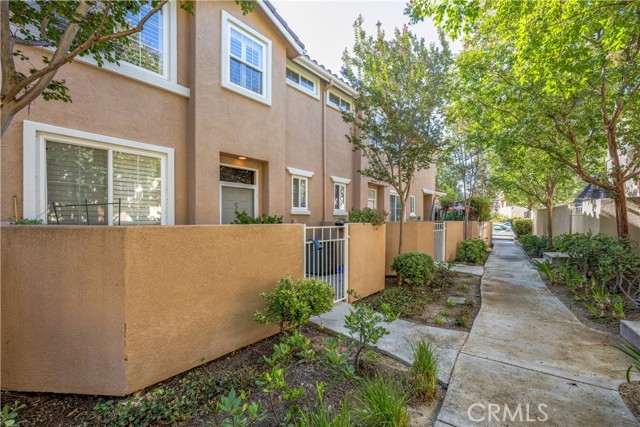 Detail Gallery Image 25 of 34 For 25759 Perlman Pl #C,  Stevenson Ranch,  CA 91381 - 3 Beds | 2/1 Baths