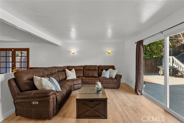 876 Appleton Road photo 3