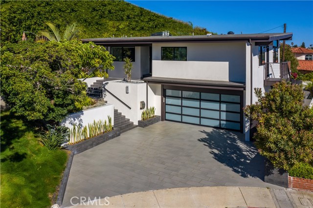 2904 Hermosa View Drive, Hermosa Beach, California 90254, 4 Bedrooms Bedrooms, ,3 BathroomsBathrooms,Residential,Sold,Hermosa View,SB20153265