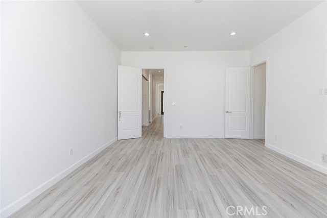 Detail Gallery Image 26 of 40 For 1039 E Santa Anita Ave, Burbank,  CA 91501 - 3 Beds | 3 Baths