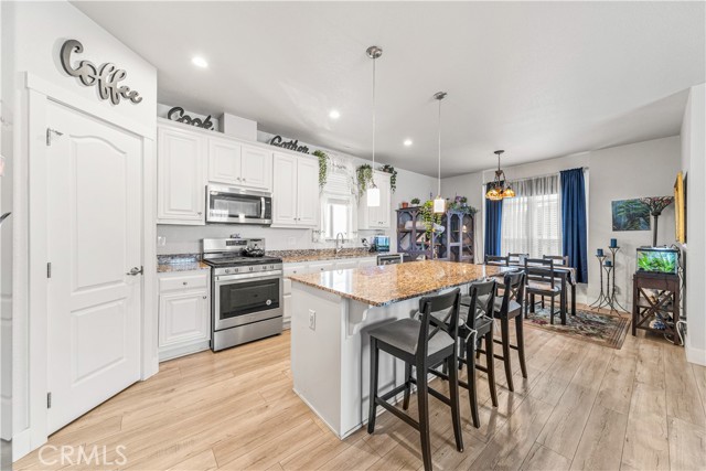 Detail Gallery Image 11 of 41 For 1245 W Cienega Ave #46,  San Dimas,  CA 91773 - 3 Beds | 2 Baths