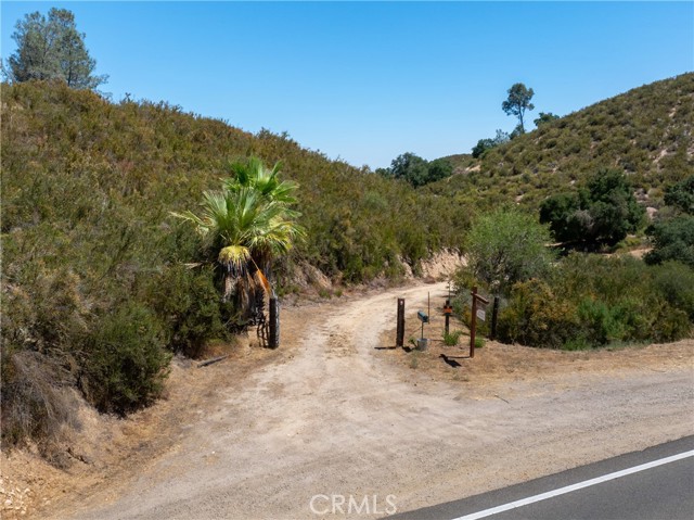 Detail Gallery Image 3 of 23 For 5450 Calf Canyon Hwy, Creston,  CA 93432 - 3 Beds | 2 Baths