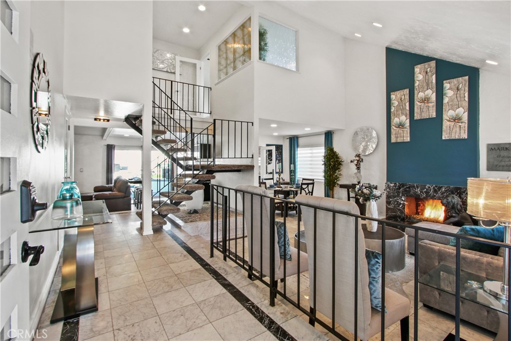 MLS #PW25277904 image #1