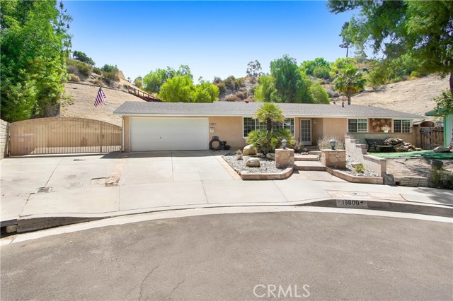 18800 Darter Dr, Canyon Country, CA 91351