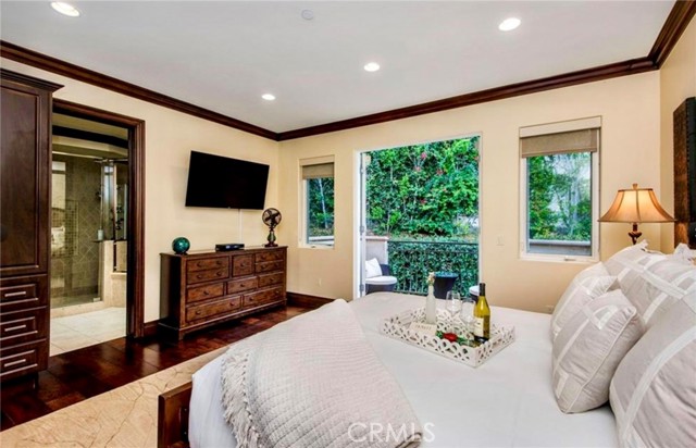 Detail Gallery Image 20 of 26 For 1441 Robmar, Beverly Hills,  CA 90210 - 7 Beds | 7/1 Baths