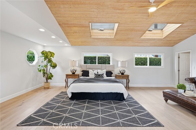 Detail Gallery Image 9 of 68 For 900 Paloma Pl, Fullerton,  CA 92835 - 6 Beds | 3/1 Baths