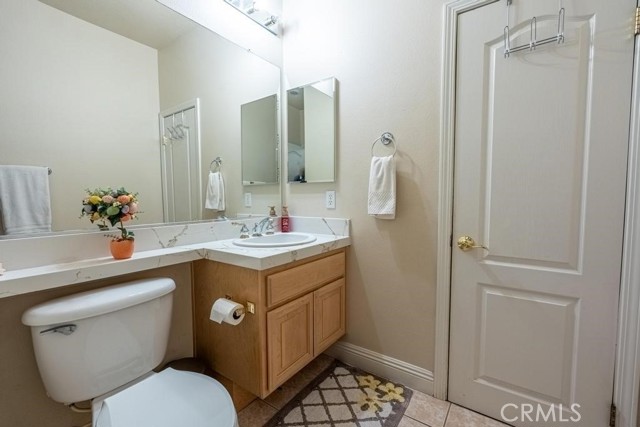 Detail Gallery Image 33 of 55 For 22019 Gold Canyon Dr, Saugus,  CA 91390 - 4 Beds | 2/2 Baths