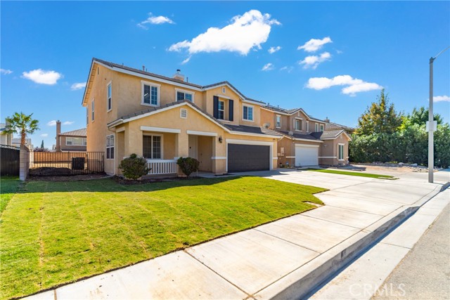 Detail Gallery Image 3 of 31 For 43906 44th St, Lancaster,  CA 93536 - 4 Beds | 3 Baths