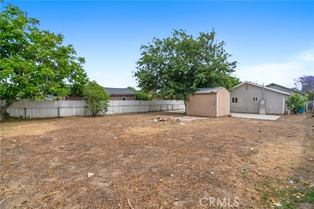 226 W Maitland Street, Ontario CA: https://media.crmls.org/medias/4c697df5-482d-40c6-9bb0-eca4e30a767a.jpg