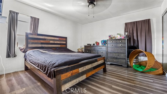 Detail Gallery Image 9 of 13 For 6546 6546 Foster Bridge Blvd, Bell Gardens,  CA 90201 - 3 Beds | 1 Baths