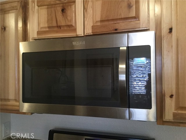 Detail Gallery Image 14 of 26 For 18824 Bellflower St a,  Adelanto,  CA 92301 - 3 Beds | 2 Baths