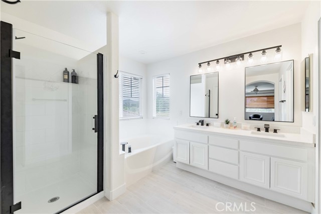 24520 Calle Estancia, Murrieta CA: https://media.crmls.org/medias/4c6d1399-d3f0-4877-a594-c596fa54f763.jpg