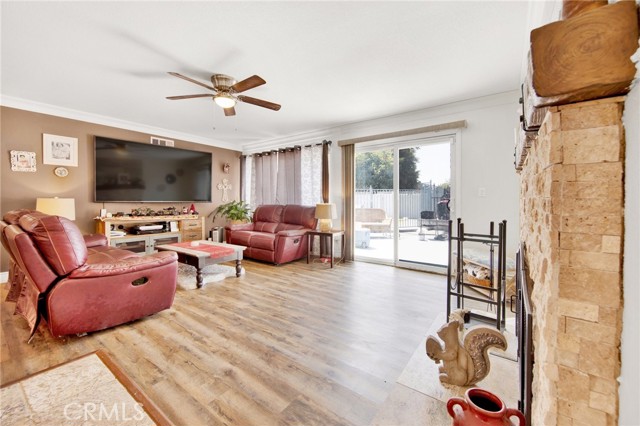 13075 Kismet Avenue photo 4
