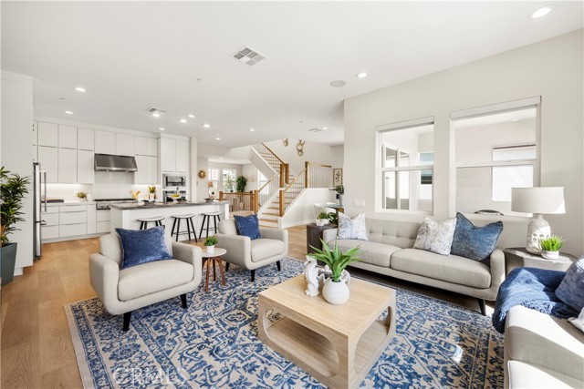 Detail Gallery Image 38 of 73 For 130 Pin, Lake Forest,  CA 92630 - 5 Beds | 3/1 Baths