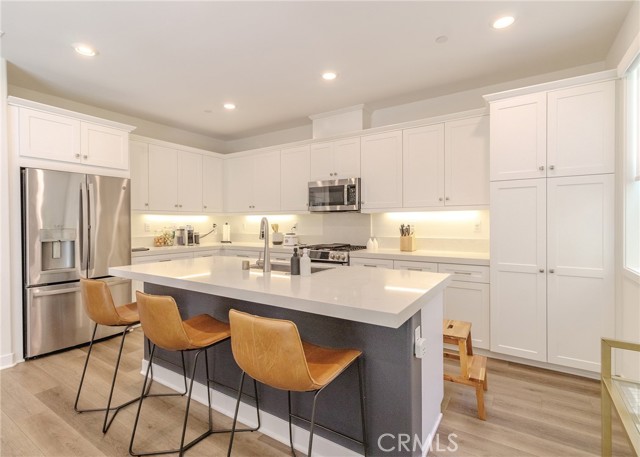 168 Denali, Lake Forest CA: https://media.crmls.org/medias/4c6e6d2e-0167-4dfb-995c-3249d3070f49.jpg