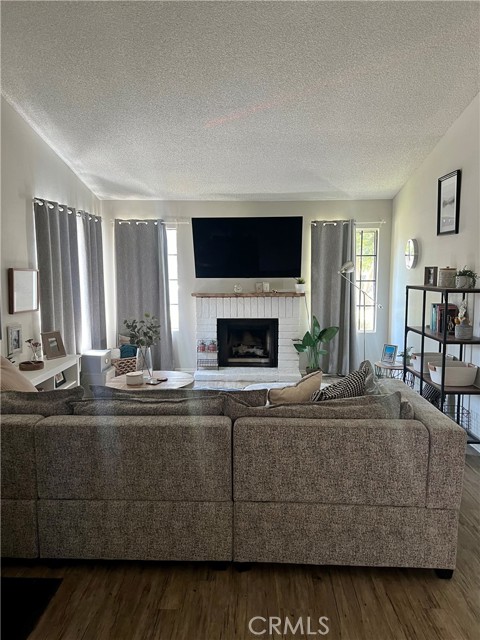 Living room/ angel 1