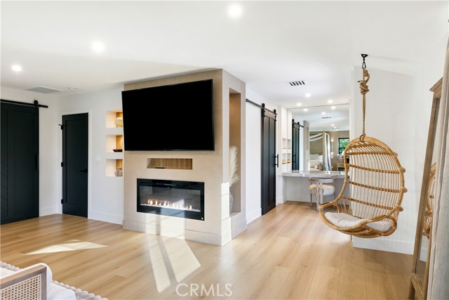 Detail Gallery Image 66 of 75 For 22269 Avenue San Luis, Woodland Hills,  CA 91364 - 5 Beds | 5/1 Baths