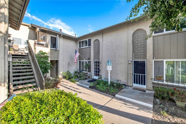 Image 2 for 9666 Bickley Dr #5, Huntington Beach, CA 92646