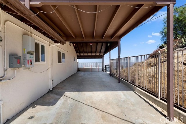 Attached carport