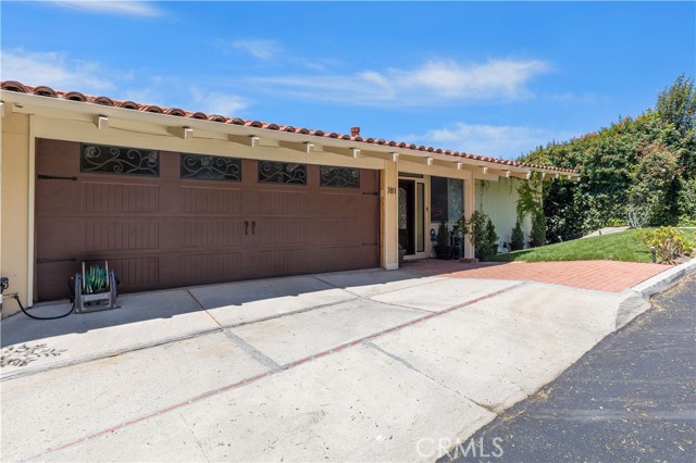 Detail Gallery Image 5 of 44 For 781 via Somonte, Palos Verdes Estates,  CA 90274 - 2 Beds | 3 Baths