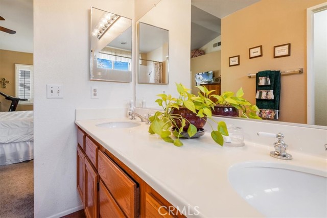 Detail Gallery Image 15 of 27 For 28603 Greenwood Pl, Castaic,  CA 91384 - 3 Beds | 2/1 Baths