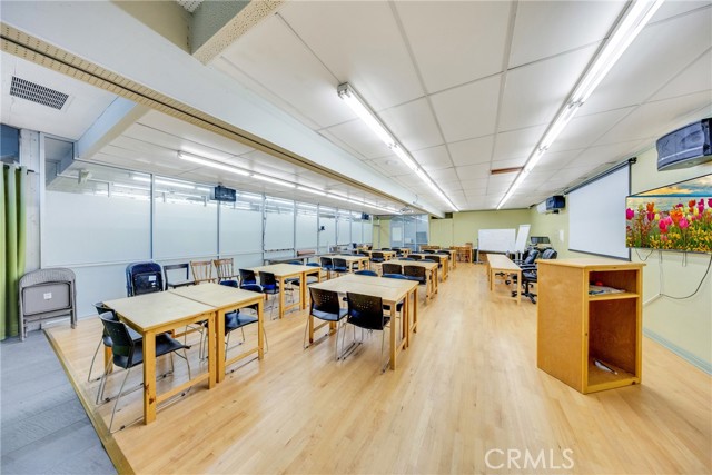 118 E Live Oak Avenue, Arcadia, California 91006, ,Commercial Sale,For Sale,118 E Live Oak Avenue,CRAR25082626