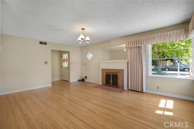 4616 Brentwood Avenue, Riverside, California 92506, 3 Bedrooms Bedrooms, ,1 BathroomBathrooms,Single Family Residence,For Sale,Brentwood,IV24131980