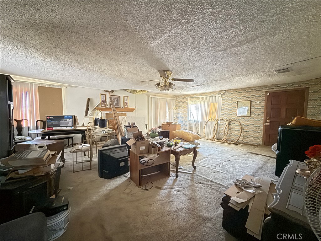 https://media.crmls.org/medias/4c75dfdd-886b-4e05-a3db-b1445502ae27.jpg?preset=X-Large