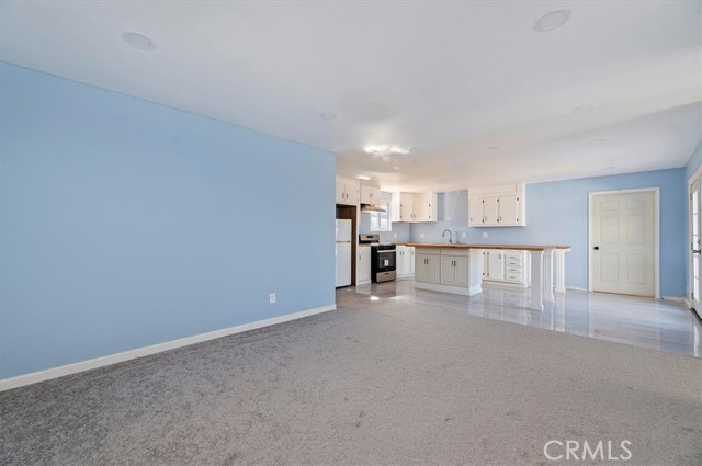 Image 7 of 33 For 63285 Pinyon Drive