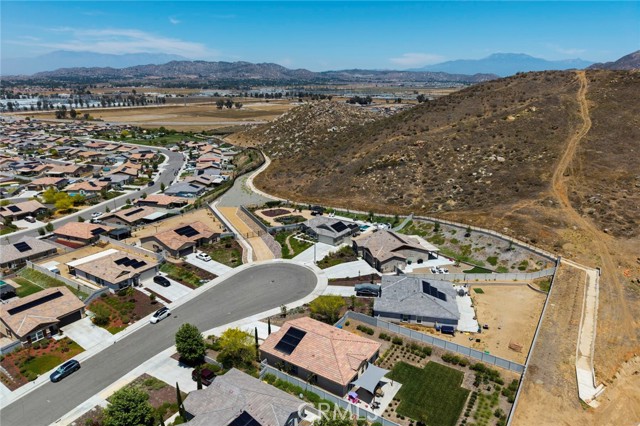 27834 Via Santa Catarina, Menifee CA: https://media.crmls.org/medias/4c7834f0-f7ef-4a20-96f6-8c3ed5bb072f.jpg
