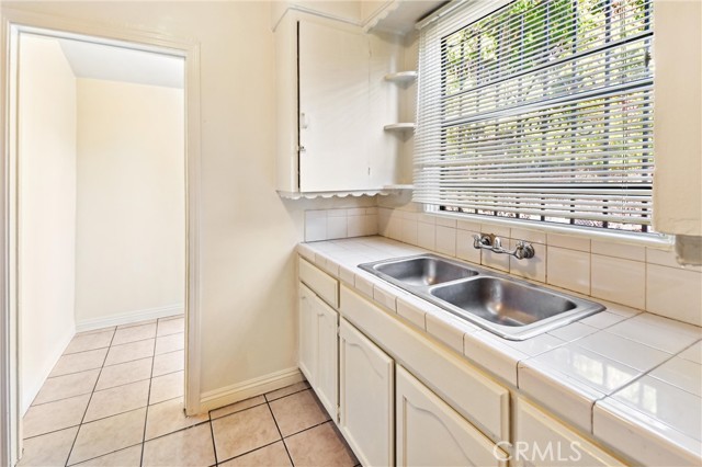 Detail Gallery Image 24 of 42 For 1421 E 108th St #3,  Los Angeles,  CA 90059 - 1 Beds | 1 Baths