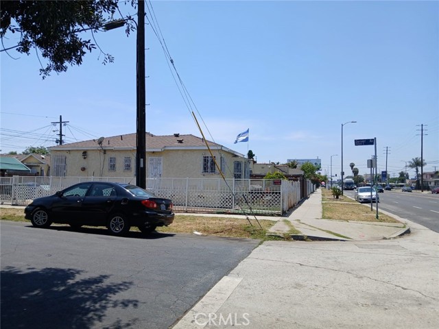 Thumbnail for 10005 Denver Ave, Los Angeles, CA 90044