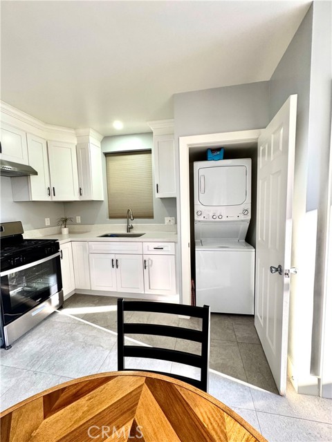 4628 W Simmons Avenue, Orange CA: https://media.crmls.org/medias/4c78b42d-96f6-4907-b4ea-d80ca81b5268.jpg