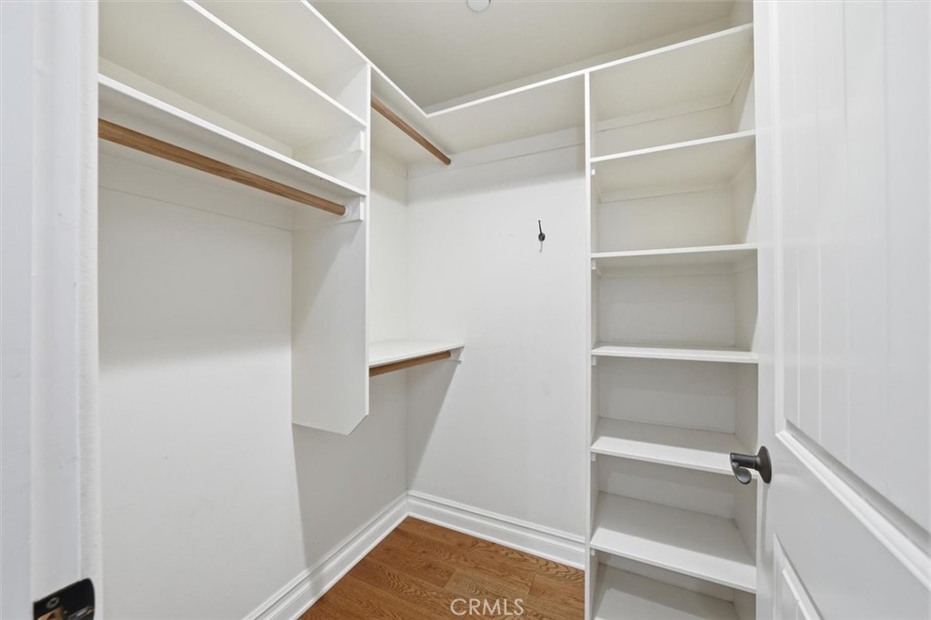 https://media.crmls.org/medias/4c792a84-2d9d-4b81-99ac-ea219ce823f6.jpg?preset=X-Large