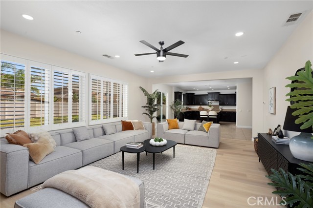 Detail Gallery Image 22 of 66 For 6870 Tourmaline, Corona,  CA 92880 - 5 Beds | 3 Baths