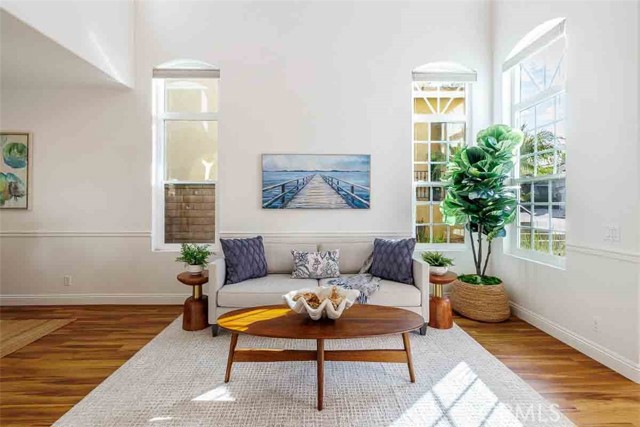 Image 8 of 63 For 41 Castletree