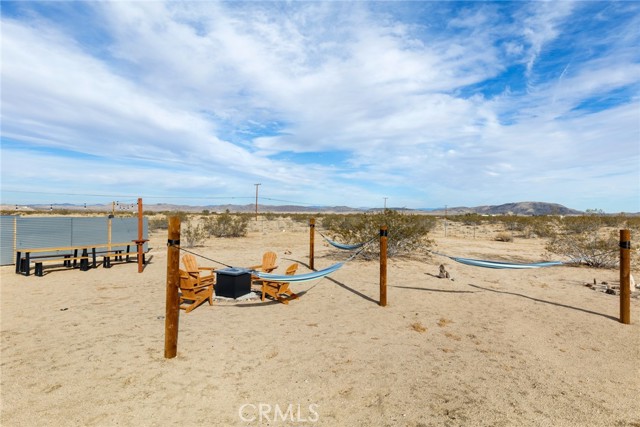 Detail Gallery Image 28 of 47 For 5737 Mojave Ranch Rd, Joshua Tree,  CA 92252 - 2 Beds | 2 Baths