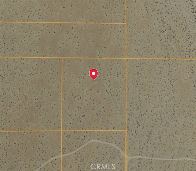 467 Bonanza Rd, Helendale CA: https://media.crmls.org/medias/4c7a8372-2826-44e0-a9e8-3e1a3d6149db.jpg