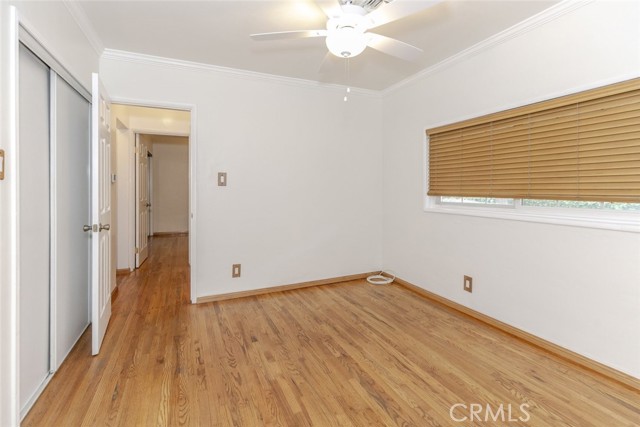 835 N Lincoln Street, Burbank CA: https://media.crmls.org/medias/4c7b7cea-a401-4319-9250-f255ef7abce0.jpg