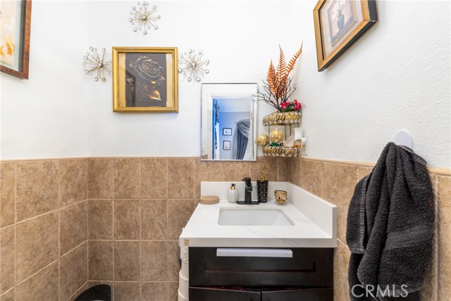 Detail Gallery Image 13 of 26 For 12005 Washington Bld, Whittier,  CA 90606 - 3 Beds | 1/1 Baths