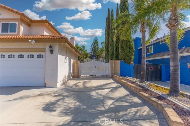 Detail Gallery Image 6 of 75 For 2488 W Summerset Dr, Rialto,  CA 92377 - 4 Beds | 3 Baths