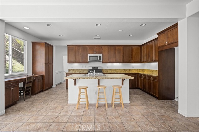 24982 Pine Creek, Corona CA: https://media.crmls.org/medias/4c7f1474-bc36-4e14-8ed7-63ccc6860671.jpg
