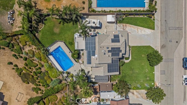 3035 Ohio Avenue, San Bernardino CA: https://media.crmls.org/medias/4c7f8948-52b7-401a-b4d9-4c757a515f8f.jpg