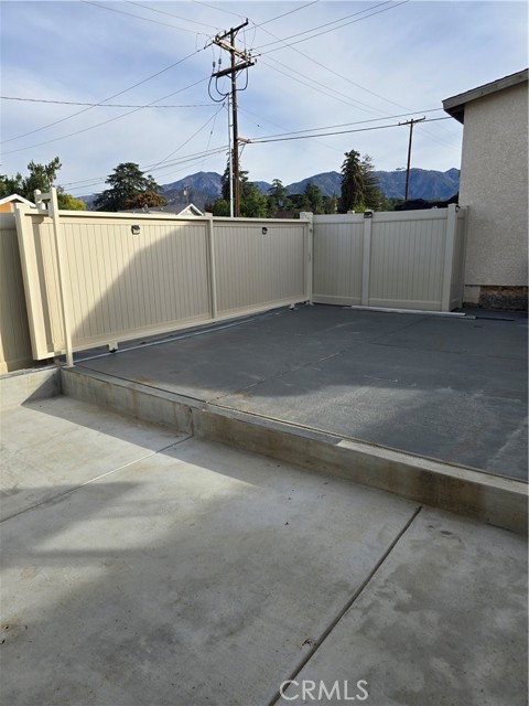 Detail Gallery Image 9 of 16 For 12049 California, Yucaipa,  CA 92399 - 2 Beds | 1/1 Baths