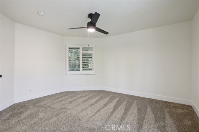 5754 Kellogg Drive, Yorba Linda CA: https://media.crmls.org/medias/4c80ba42-a6e6-4cbf-988a-2ed89d358ae5.jpg
