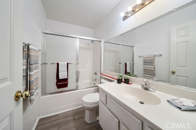 Detail Gallery Image 21 of 39 For 2440 Purdue Cir, Corona,  CA 92881 - 3 Beds | 2 Baths