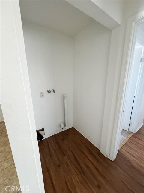 Detail Gallery Image 11 of 14 For 822 E 87th Pl, Los Angeles,  CA 90002 - – Beds | – Baths