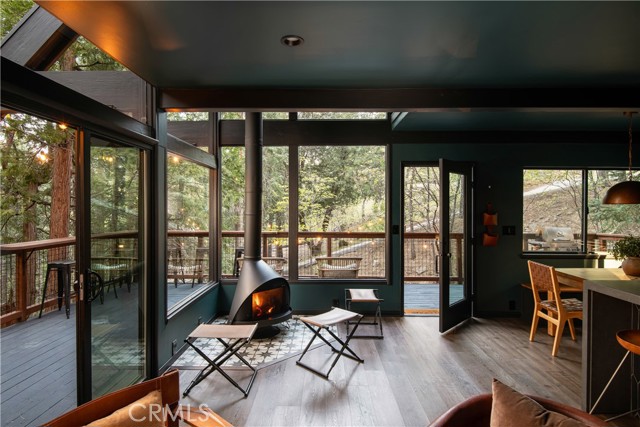 Detail Gallery Image 5 of 37 For 607 Old Toll Rd, Lake Arrowhead,  CA 92352 - 3 Beds | 2 Baths