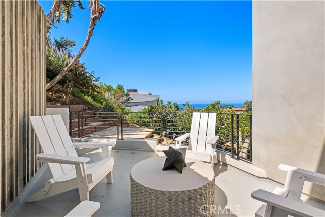 Detail Gallery Image 22 of 54 For 901 Summit Dr, Laguna Beach,  CA 92651 - 4 Beds | 3 Baths