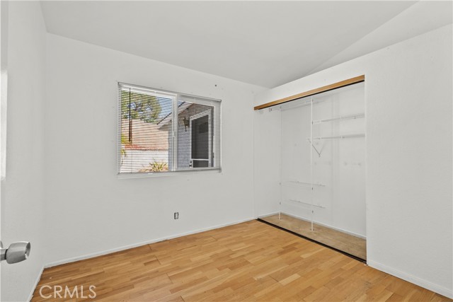 529 Hilltop, Palmdale CA: https://media.crmls.org/medias/4c852471-67bb-42af-a895-2ca298867481.jpg
